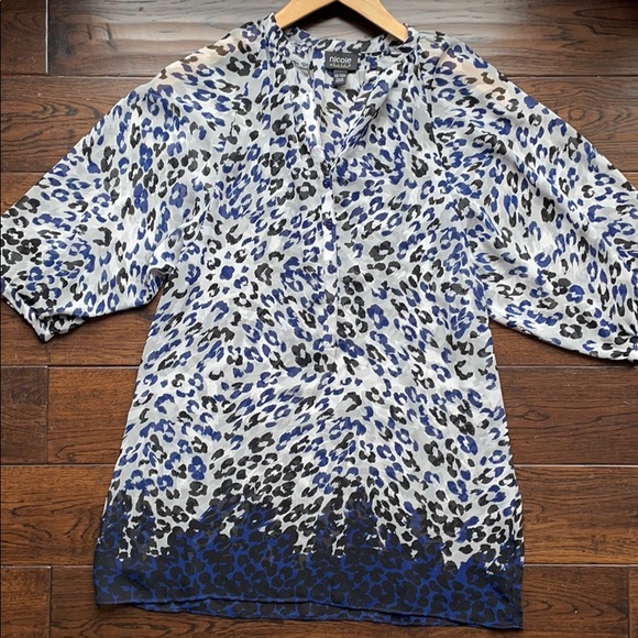 Nicole Miller leopard cheetah oversized sheer - Picture 2 of 9